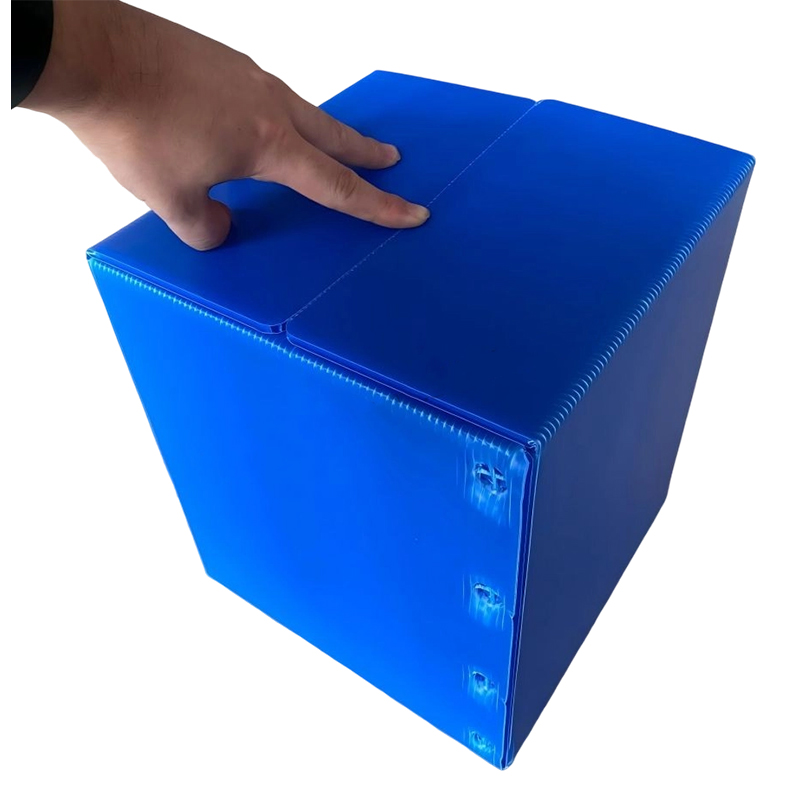 Kvadratni spremnik od PP valovite plastike koji se može složiti jedan na drugi